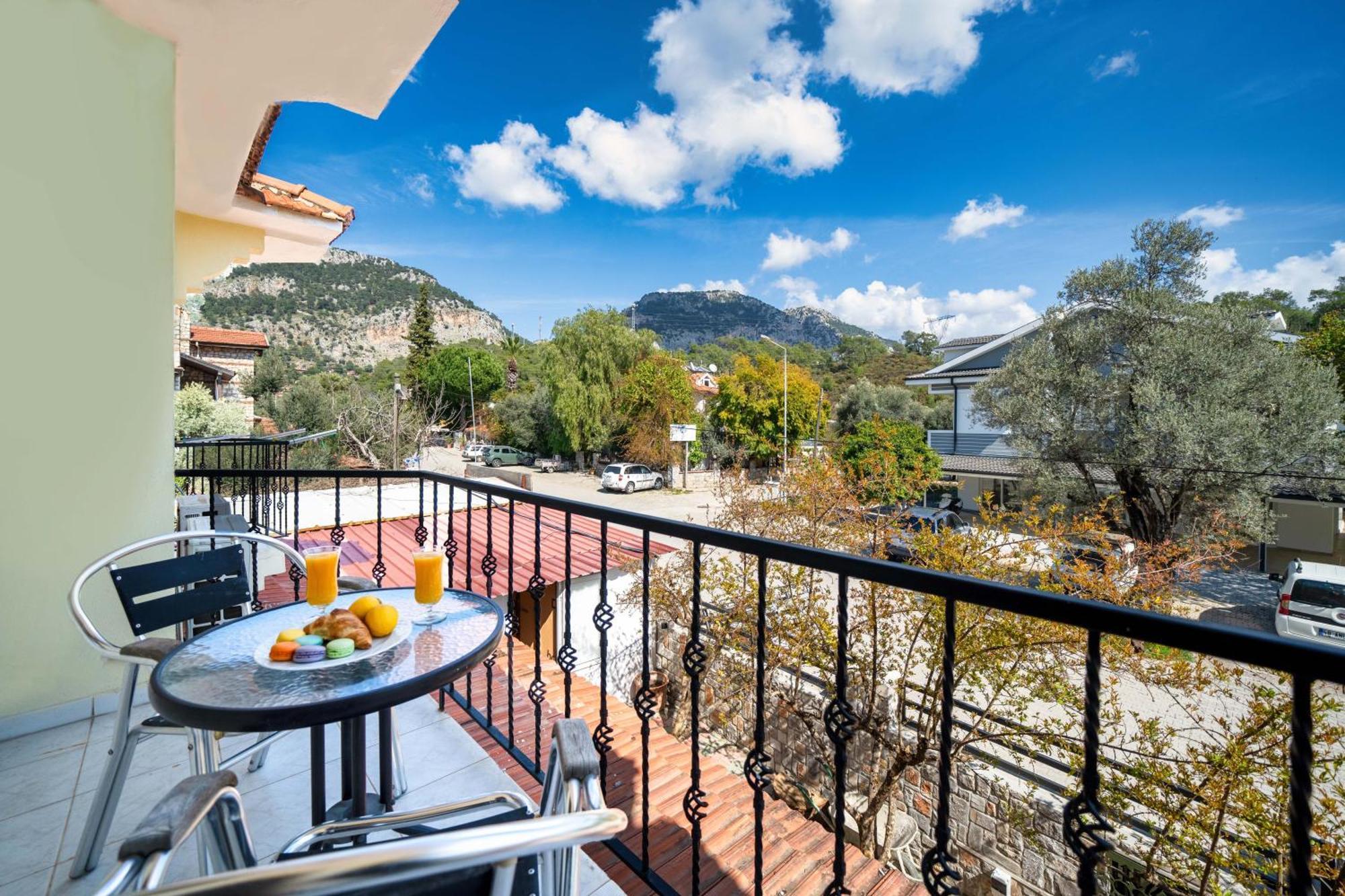 Dedeminn Garden Hotel Göcek Exterior foto